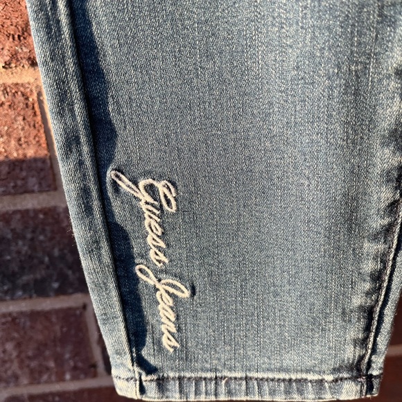 Dark Blue Mid-Rise Guess ▵ Jeans 👖 - Picture 9 of 14